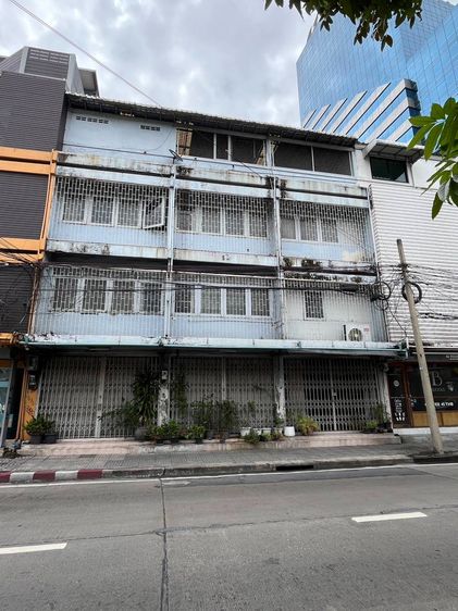 🏢 ให้เช่าตึกแถวใกล้ BTS เอกมัย 350 ม. - 3 คูหา 4 ชั้น 800 ตรม. รูปที่ 4