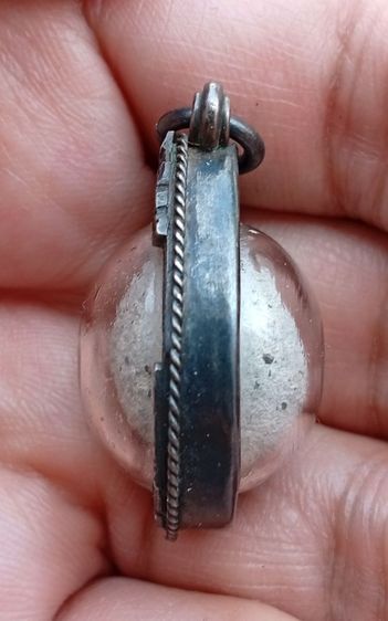 ลูกอมหลวงพ่อพริ้ง วัดบางปะกอก ลูกอม ๑ ในเบญจภาคีลูกอมเมืองไทย ขนาด 1.5 ซม. รูปที่ 12