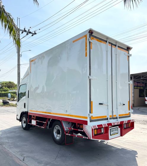 รถ ISUZU NLR 130 แรง ปี 2565  รถห้างแท้  (4 ล้อไม่ติดเวลา) รุ่นใหม่ ไมล์น้อย  ตู้แห้ง  ยาว 3.20 ม.   รูปที่ 4