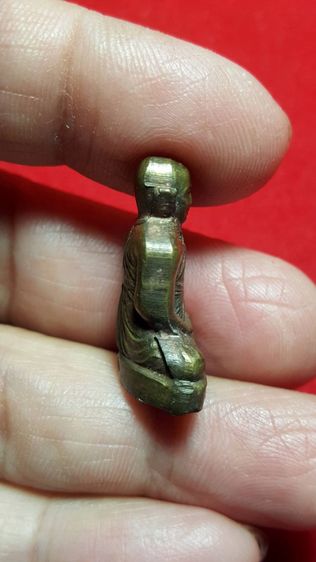 รูปหล่อปั๊มหลวงพ่อทบ วัดชนแดน โดดร่ม ปี2500 รูปที่ 3