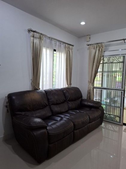 อื่นๆ 2017 ตกแต่งครบ ขายทาวน์เฮ้าส์ 2 ชั้น โครงการบ้านฟ้าทาวน์นี่ ปิ่นเกล้า-พุทธมณฑลสาย 5 ทำเลดี เดินทางสะดวก ใกล้มหาวิทยาลัยมหิดล ศาลายา รูปที่ 4