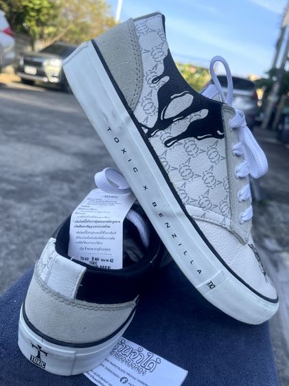 รองเท้าผ้าใบหนังแท้ Toxic Size 42 ใหม่กริ๊บ รูปที่ 7