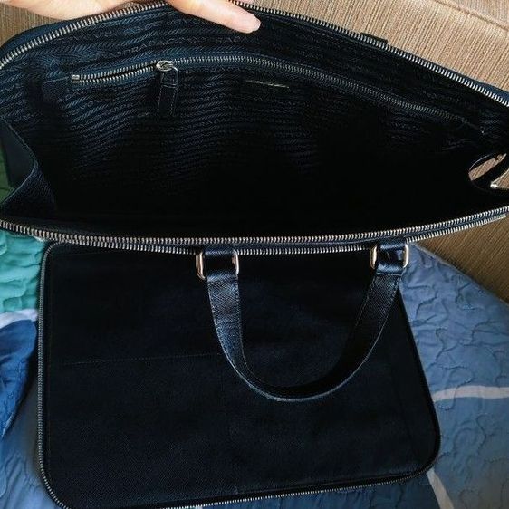 Prada Saffiano Travel Briefcase VR0023 สีดำ ซื้อตรงจากอิตาลี Full set like new
 รูปที่ 3