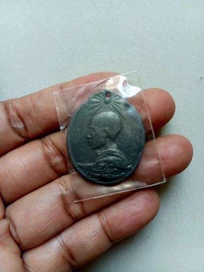 เหรียญเก่าเนื้อตะกั่ว ปี2463 ไม่ทราบที่ครับ รูปที่ 6