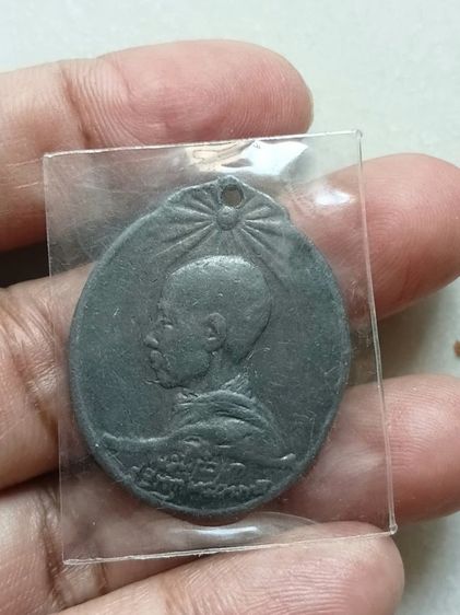 เหรียญเก่าเนื้อตะกั่ว ปี2463 ไม่ทราบที่ครับ รูปที่ 7