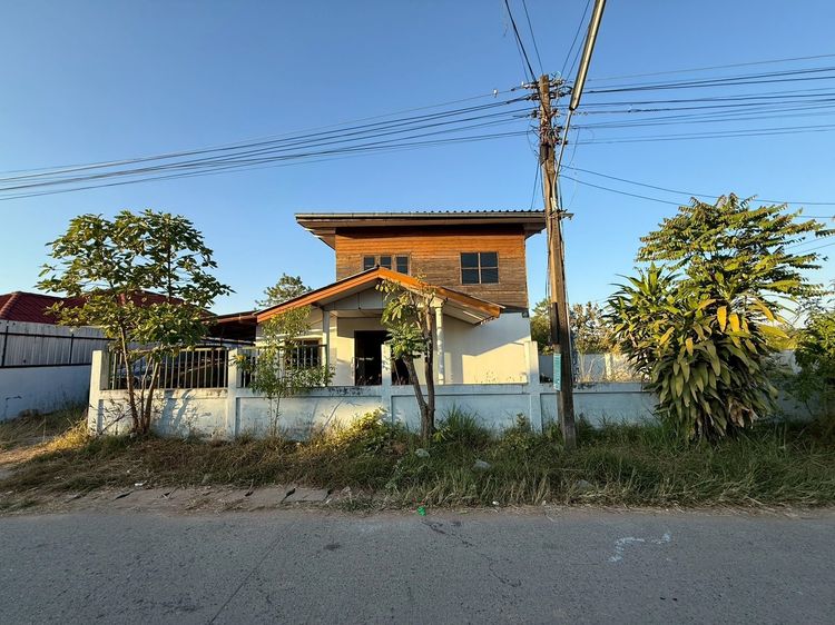 บ้านเดี่ยว 2 ชั้น 2 ห้องนอน 1 ห้องน้ำ 