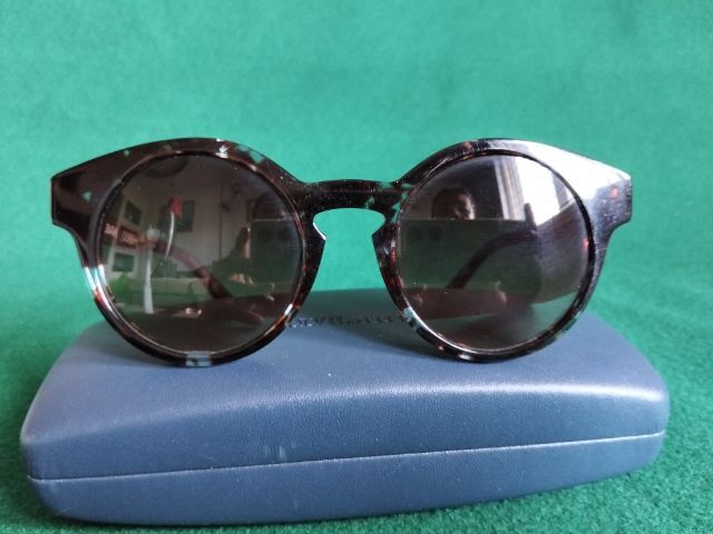 อื่นๆ ขอขายแว่นตากันแดด Unisex แบรนด์ Oscar X Frank รุ่น Club lebah 008BH แท้ แว่นตานี้ขึ้นชื่อในออสเตรเลียขนาดหน้ากว้าง 14ซม.ก้านยาว 14ซม. 