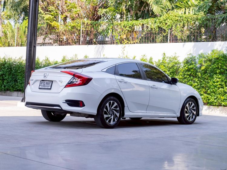 Honda Civic 2019 1.8 E i-VTEC Sedan เบนซิน ไม่ติดแก๊ส เกียร์อัตโนมัติ ขาว รูปที่ 4