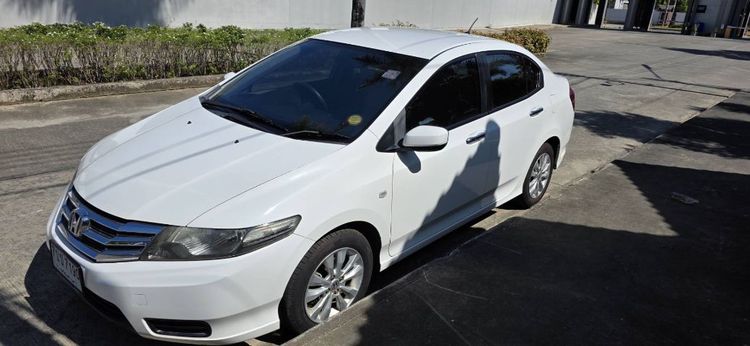 รถ Honda City 1.5 S i-VTEC สี ขาว