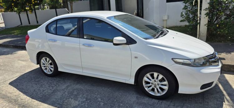 Honda City 2012 1.5 S i-VTEC Sedan เบนซิน ไม่ติดแก๊ส เกียร์อัตโนมัติ ขาว รูปที่ 2