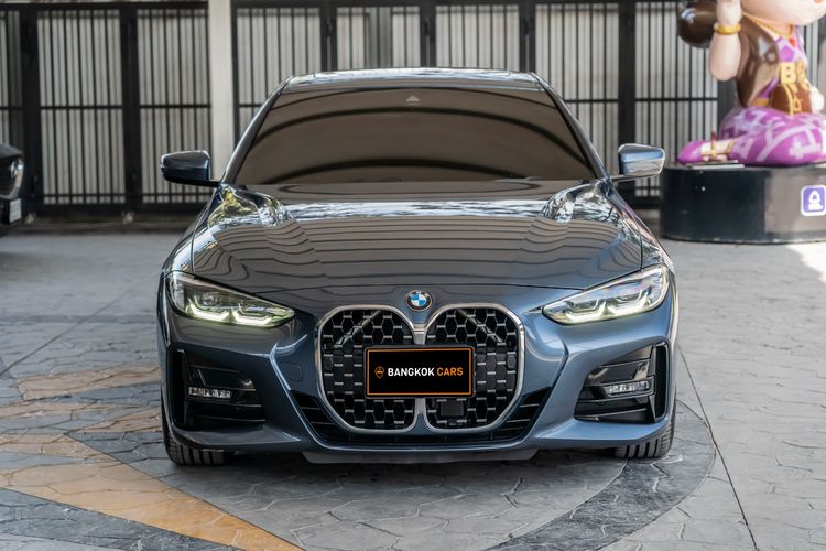 BMW Series 4 2024 430i Sedan เบนซิน เกียร์อัตโนมัติ น้ำเงิน รูปที่ 3