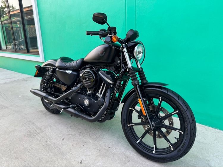 Sportster IRON 883 ปี2021 สีดำ วิ่ง 5,000โล รูปที่ 2