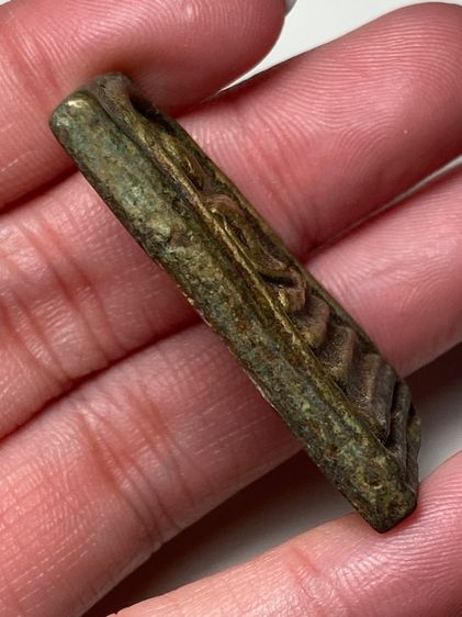 พระสมเด็จเนื้อทองเหลือง รูปที่ 3