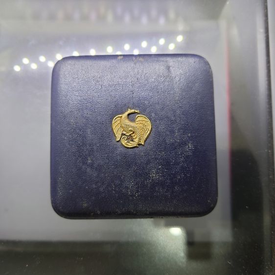 เหรียญหลวงพ่อโสธร หลังสมเด็จพระเจ้าตากสินมหาราช รุ่นพิเศษ (รุ่นสร้างหอการค้า) เนื้อเงินขัดเงา ขนาด 3 ซม วัดโสธรวรารามวรวิหาร จ.ฉะเชิงเทรา ปี รูปที่ 7