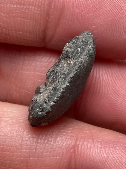 พระปิดตาเนื้อผงองค์จิ๋ว รูปที่ 4