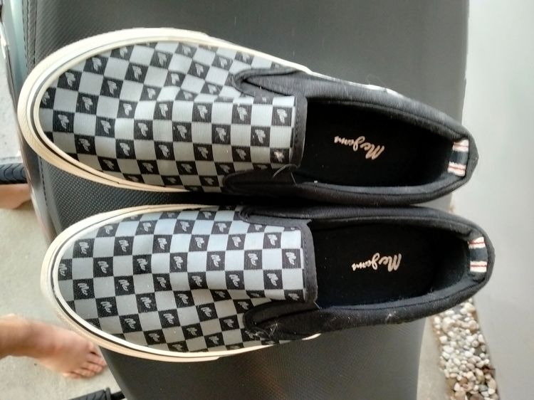 รองเท้า