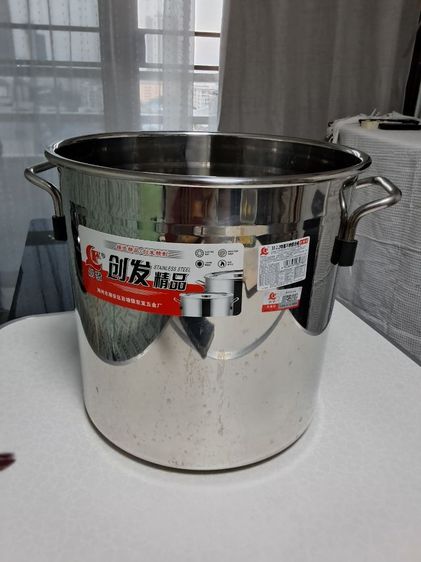 ลด 6.
หม้อซุปแสตนแลท พร้อมฝา  32 cm.  รูปที่ 2