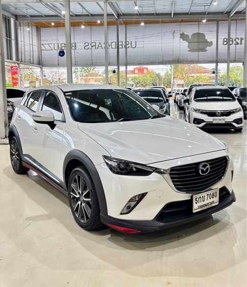 รถ Mazda CX-3 2.0 S สี ขาว