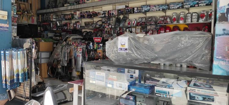 ขายกันชนเสริมและอุปกรณ์ประดับยนต์ทุกชนิดทุกรุ่นของใหม่แกะกล่องขายราคาแบ่งปันขายโล๊ะเลิกกิจการ รูปที่ 6