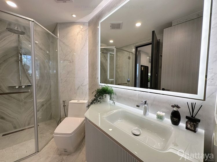 ตกแต่งครบ ขาย Copacabana Coral Reef – Pattaya ✨ คอนโดหรู ใกล้ทะเลจอมเทียน 2 ห้องนอน ชั้น 9 ขนาดใหญ่ 63.4 ตร.ม. ส่วนกลางอลังการมาก เหมาะอยู่เองลงทุ รูปที่ 3