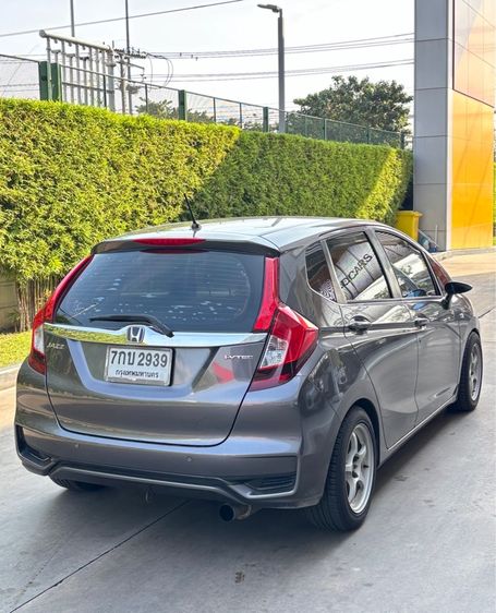 Honda Jazz 2018 1.5 V Sedan เบนซิน ไม่ติดแก๊ส เกียร์อัตโนมัติ เทา รูปที่ 4