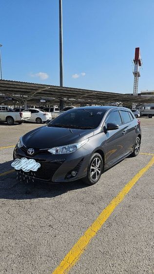 Toyota Yaris 2020 1.2 G Plus Sedan เบนซิน เกียร์อัตโนมัติ เทา รูปที่ 4