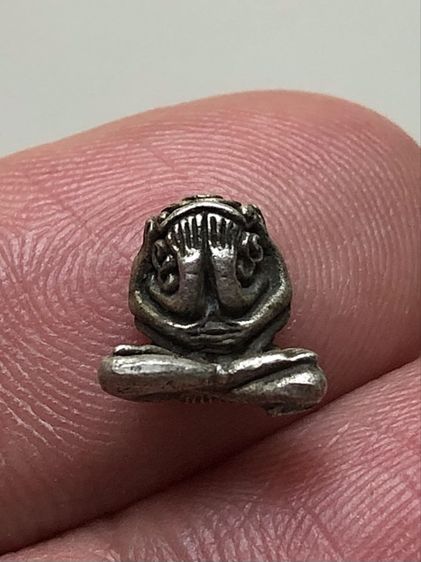 พระปิดตาเก่าคะ