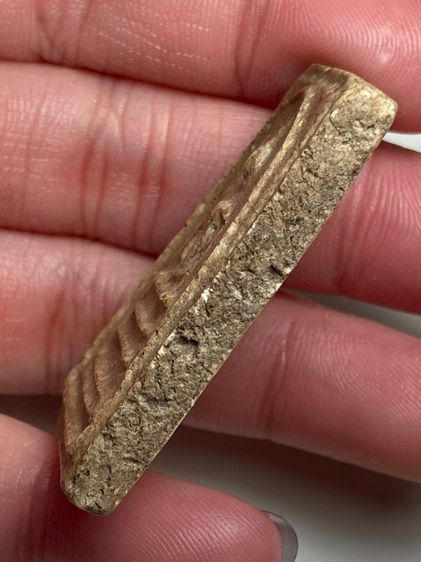 พระสมเด็จพิมพ์เส้นด้าย รูปที่ 4