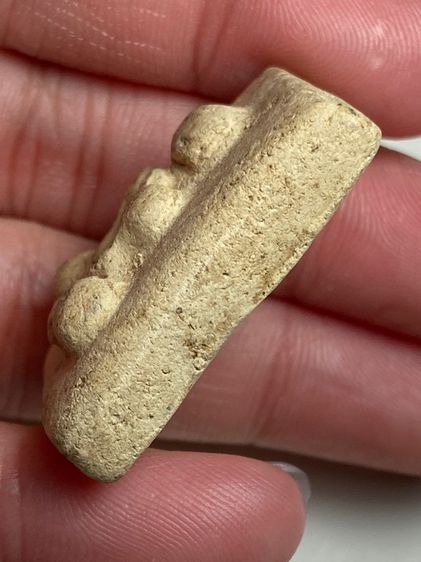 พระปิดตาเนื้อผง รูปที่ 4