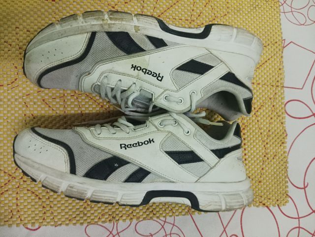 รองเท้าผ้าใบ Reebok รูปที่ 7