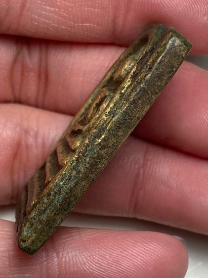 พระสมเด็จเนื้อทองเหลือง รูปที่ 4