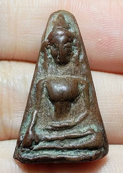 🚩พระผงสุพรรณ พิมพ์หน้าแก่ กรุสุพรรณบุรี🚩