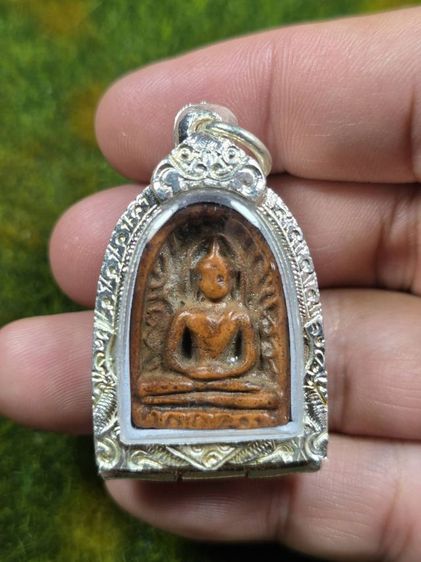 พระซุ้มกอเก่าๆ