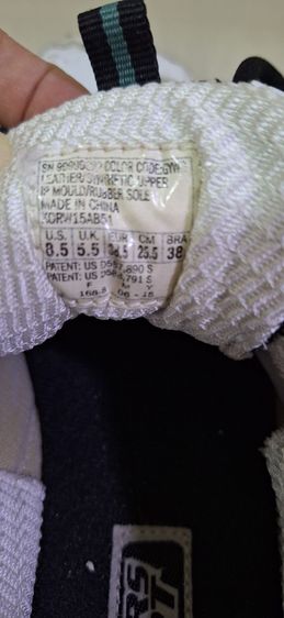 รองเท้า SKECHERS ของแท้ไม่ใช่ของก๊อป ขาวเทา 25.5 Cm น้ำหนักเบาระดับ 3 สภาพดีมาก สนใจทักเพิ่มเติมได้ค่ะ รูปที่ 5