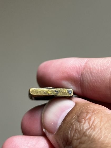 พระหล่อเก่า รูปที่ 5