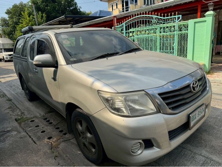 Toyota Hilux Vigo Champ 2012 Smart Cab 2.7 J Pickup เบนซิน LPG เกียร์ธรรมดา เทา รูปที่ 2