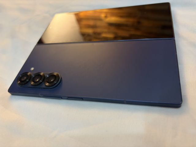 อื่นๆ 256 GB Samsung Galazy Z fold 6 256G Blue