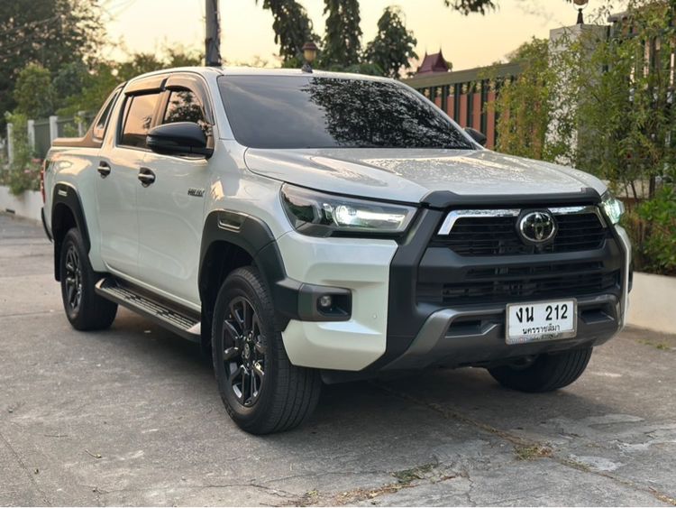 Toyota Hilux Revo 2021 Double Cab Prerunner 2x4 2.4 Rocco Pickup ดีเซล ไม่ติดแก๊ส เกียร์อัตโนมัติ ขาว รูปที่ 2