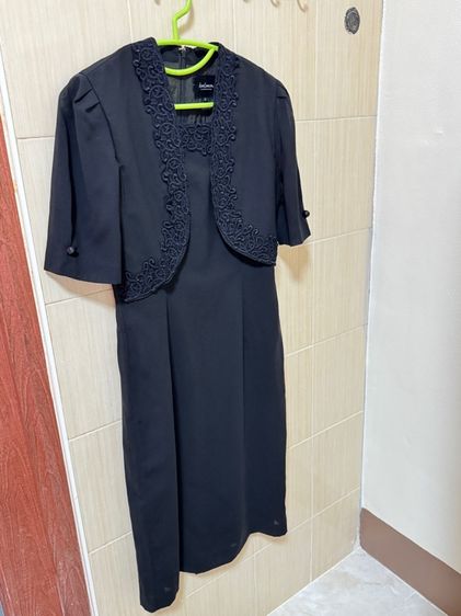 ชุดเดรสสีดำ รูปที่ 2