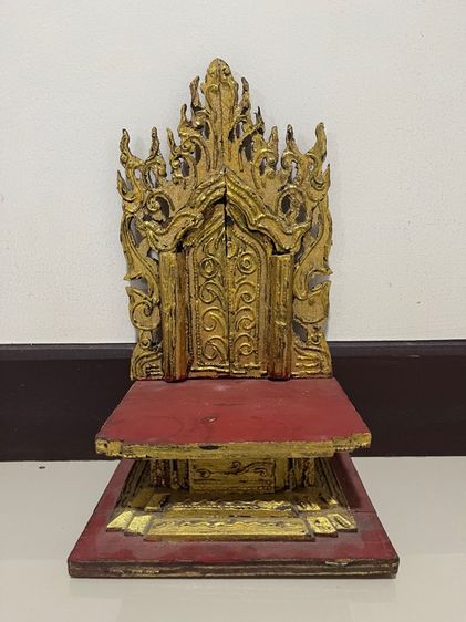 แท่นวางพระ