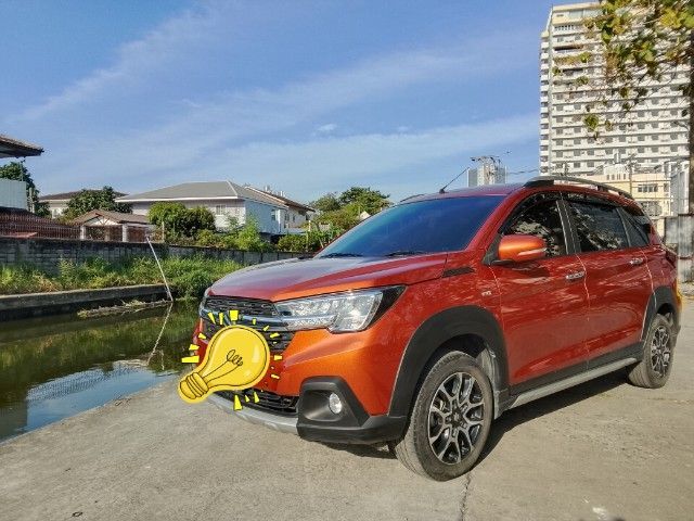 รถ Suzuki XL7 1.5 GLX สี ส้ม