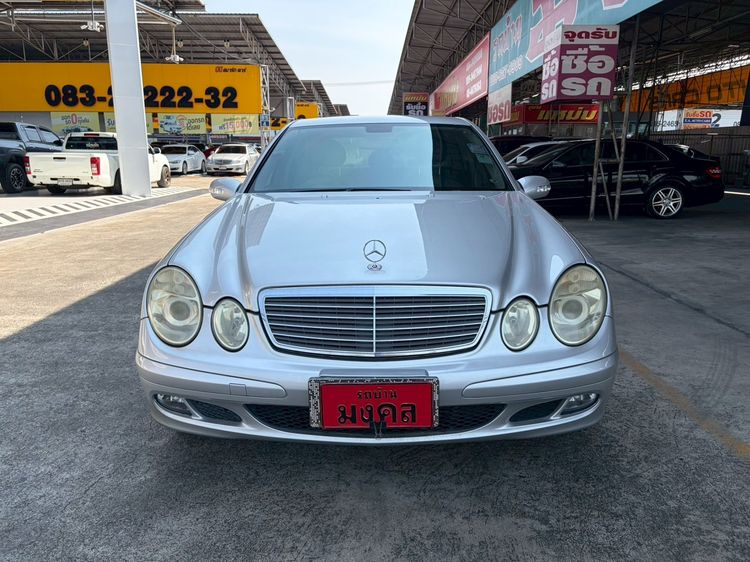 รถ Mercedes-Benz E-Class E220 CDI สี บรอนซ์เงิน