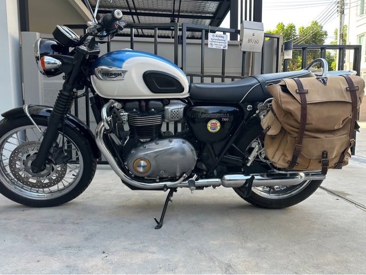 ไทรอัมพ์ Bonneville T100 2018 