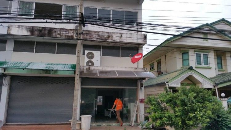 ตึกแถว 3 ชั้น ตกแต่งเสร็จ