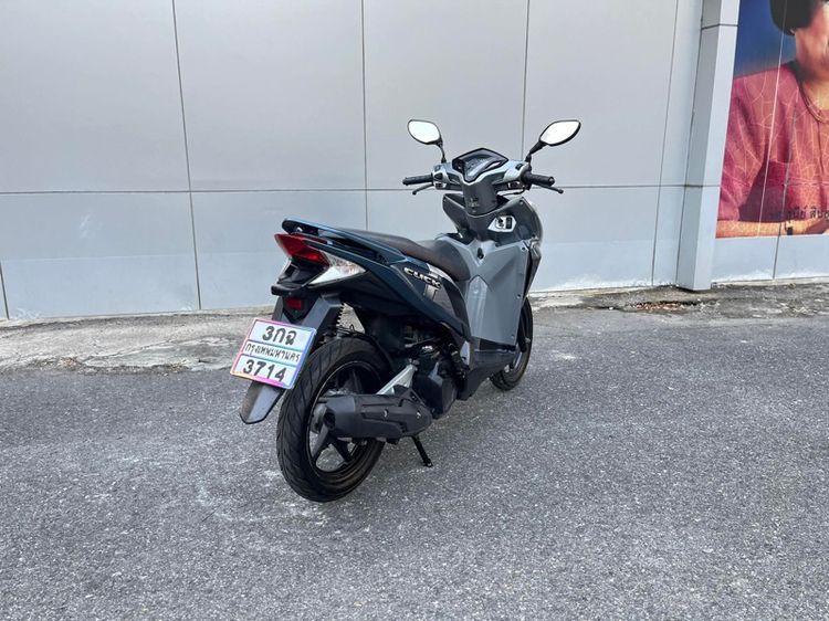 Honda รุ่น Click125i  125cc ปี 2014 สตาร์ทมือ-เท้า ภาษี 68 ตัวท็อป  รูปที่ 5