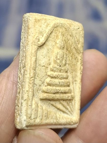 พระสมเด็จพิมพ์เจดีย์นอนวัดละครทำ พิมพ์หายาก พระครูสุพจน์ วัดสุทัศน์ รุ่นอินโดจีน เนื้อผงสมเด็จวัดระฆัง สร้างปี2484 รูปที่ 3