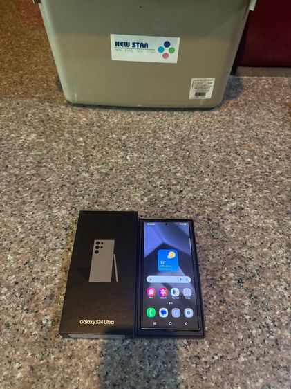 ขายSamsungS24UltraสีTitanuim Gray256กิ๊กยกกล่องอุปกรยังไม่แกะสูนTrueจอสวยขาวจั๊วหายากมากๆสภาพสวยๆใช้งานดีถูกมากก