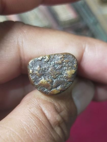 หลวงพ่อเงินขี้ตาเก่า รูปที่ 3