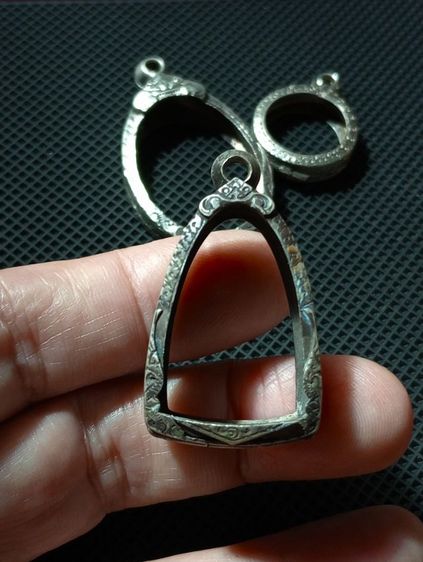 ตลับเนื้อเงินแท้สภาพเยี่ยมไม่ซ่อมขาย รูปที่ 6