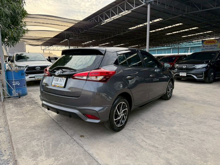 Toyota Yaris 2020 1.2 Sport Sedan ดีเซล ไม่ติดแก๊ส เกียร์ธรรมดา เทา รูปที่ 4